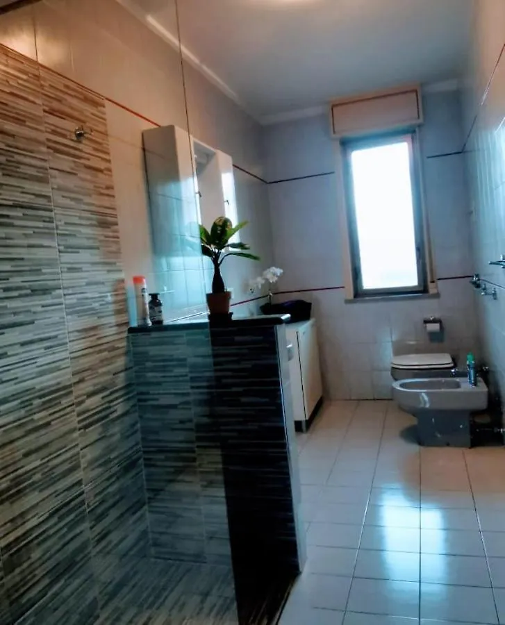 Lorenzo Guest Suite With Free Private Parking-- Cantieri Culturali Palermo 0*,  Italy