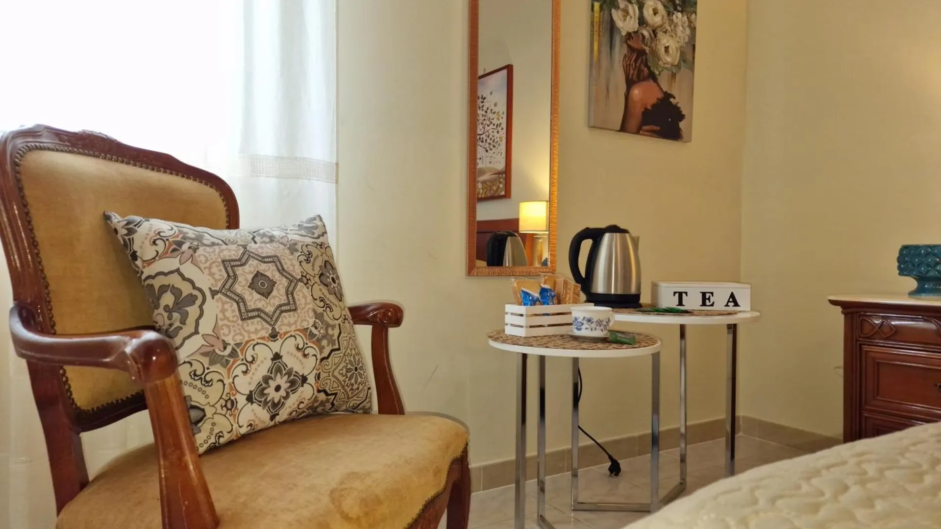 Lorenzo Guest Suite With Free Private Parking-- Cantieri Culturali Palermo 0*,